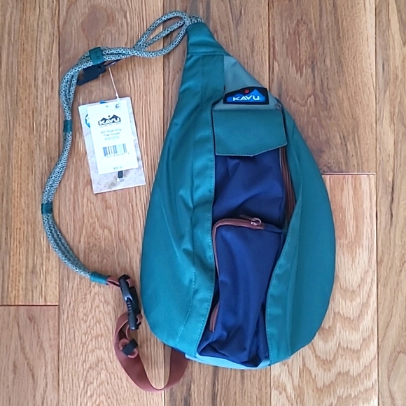 NWT Kavu mini rope sling bag - Picture 1 of 4